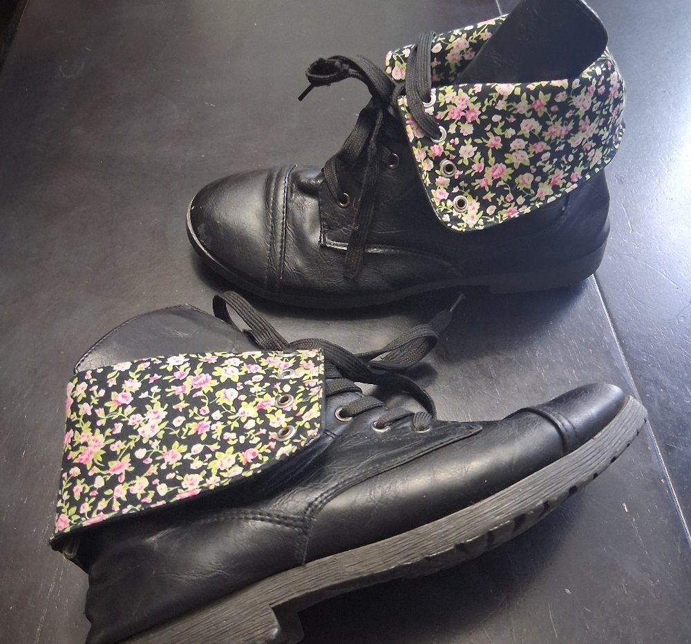 Wet Seal Black Combat Boots Size 6M